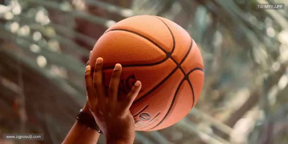 ⚡️ 实时比分，掌握赛事脉搏！